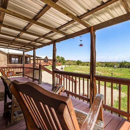 Enchanted Rockview Cabins Crabapple Room photo