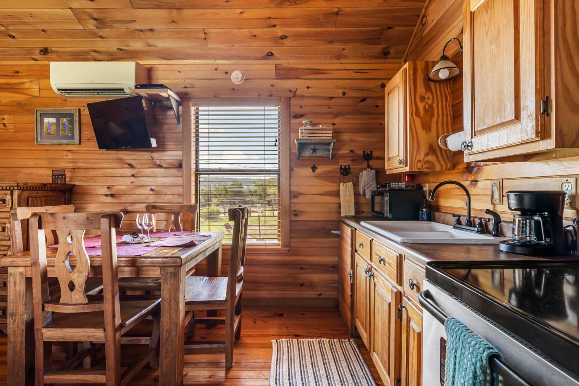 Camping Enchanted Rockview